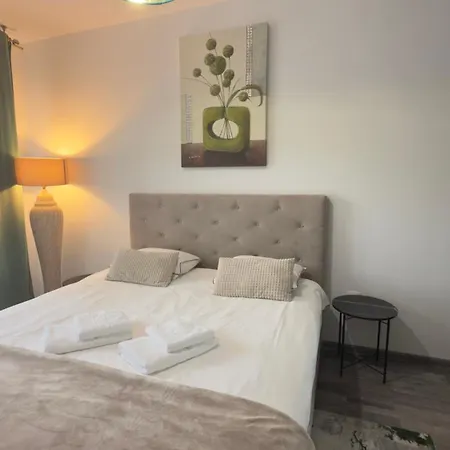 Happy Avantgarden * Брашов